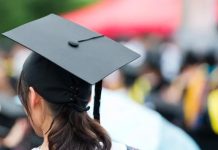 Crueldad a joven en México por no comprar el uniforme