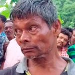 ¡A sangre fría! Hombre le corta la garganta su mujer por infiel en la India ¡A sangre fría! Hombre le corta la garganta su mujer por infiel en la India