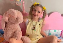 ¡Ver para creer! Mujer de 28 viste como bebé usando pañales y chupones Lucy Anne: La mujer que decidió vestir como bebé