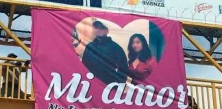 ¡Como historia de novela! Con manta, le ruega a su ex que no se case