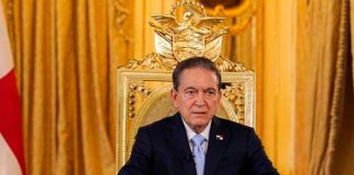 Gobierno de Panamá congela precios del combustible tras protestas