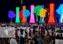Fuegos artificiales iluminan Managua y reciben el 19 de julio Fuegos artificiales iluminan Managua y reciben el 19 de julio
