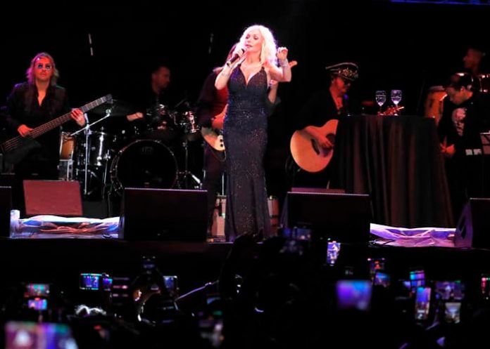 Todo un éxito el concierto de Marisela 