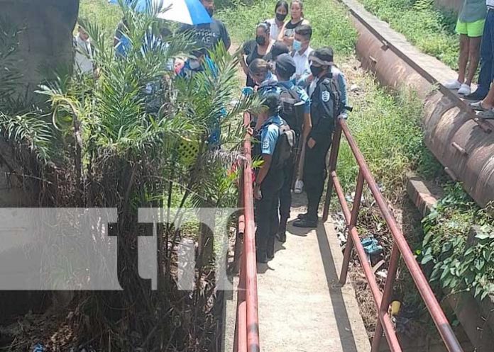 Ladrón realiza robo con violencia a una jovencita en Managua