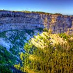 Macabro hallazgo de tres cadáveres en un sitio turístico en Suiza Macabro hallazgo de tres cadáveres en un sitio turístico en Suiza