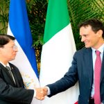 Nicaragua recibe copias de estilo del embajador extraordinario de Italia Nicaragua recibe copias de estilo del embajador extraordinario de Italia
