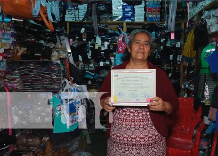 Gobierno municipal reconoce labor que desempeñan comerciantes del mercado de Somoto