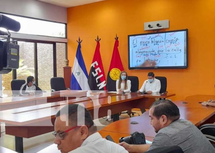 Conferencia de prensa sobre las teleclases en Nicaragua
