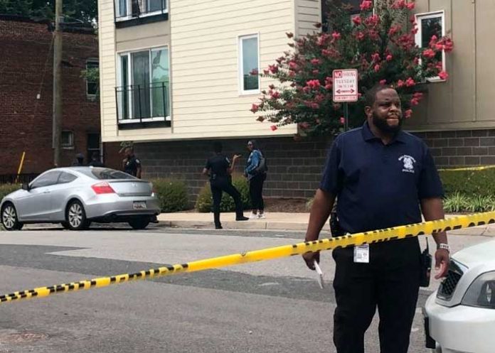 tiroteo1 Al menos una persona muerta y varias heridas deja tiroteo en Baltimore
