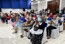 Reconocen los mejores tramos en mercados de Managua