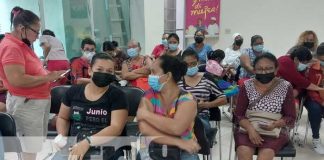 Encuentro con protagonistas de Usura Cero en Nicaragua