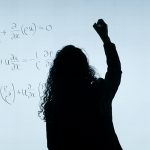 Minerva: la IA de Google capaz de resolver problemas matemáticos Minerva: la IA de Google capaz de resolver problemas matemáticos