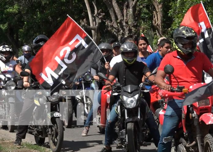 Familias de la Isla de Ometepe celebran el día de la alegría