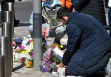 Apuñalan a niña de 9 años en Reino Unido mientras jugaba en la calle Policía de Reino Unido mantendrá presencia policial