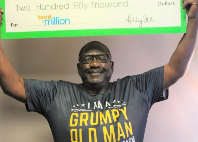¡Es difícil de creer! Pero ganó $250,000 en la lotería 