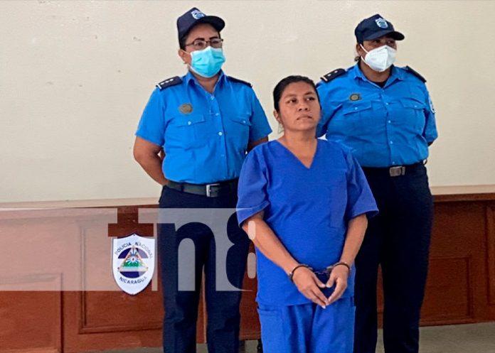 Policía Nacional incautó droga en el reten policial Las Lajitas en Juigalpa