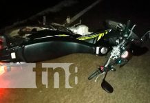 Accidente dejó a motociclista con la pierna casi cercenada en Bluefields Fuerte accidente dejó a motociclista con la pierna casi cercenada en Bluefields