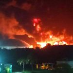 Cuba: Bomberos continúan con ardua labor para apagar incendio en Matanzas Cuba: Bomberos continúan con ardua labor para apagar incendio en Matanzas
