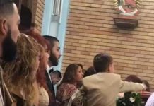 Momento gracioso: Niño engaña a sacerdote al no echar la ofrenda