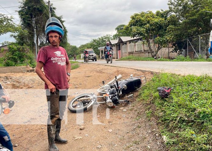 1 Conductor provoca accidente y se da a la fuga en Jalapa
