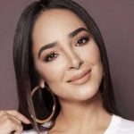 Manelyk Gonzalez presume su 'casi perfecta' figura en sexy bikini