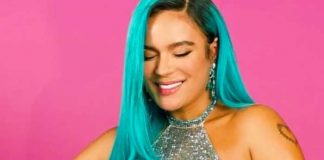 Como Dios la trajo al mundo': Karol G envía atrevido mensaje