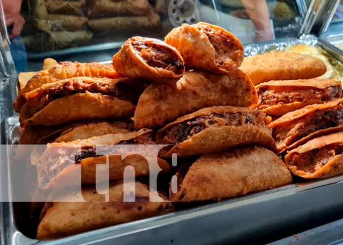 1 El maduro y las enchiladas de 'El tío y la tía' lo mejor de Managua