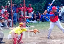 Premiación en clausura de campeonato de sóftbol de la Policía Nacional Premiación en clausura de campeonato de sóftbol de la Policía Nacional