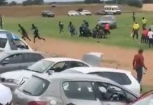 ¡VIDEO! Sujeto en carro intenta atropellar a árbitro en pleno partido ¡VIDEO! Sujeto en carro intenta atropellar a árbitro en pleno partido