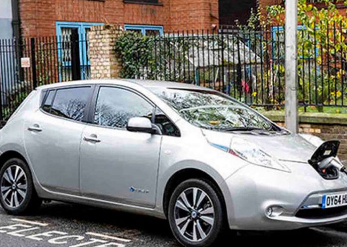 1 California pide la eliminación de vehículos a gasolina