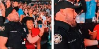 ¡Diablos Policía! Se roba el show al bailar en concierto de Daddy Yankee