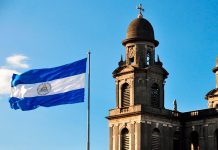 «¿Quién sobra en Nicaragua? ¿Quién sobra en EEUU? ¿Quién sobra en el mundo?» "¿Quién sobra en Nicaragua? ¿Quién sobra en EEUU? ¿Quién sobra en el mundo?"