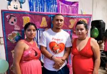 Celebra en Guatemala el Baby Shower de sus 2 esposas