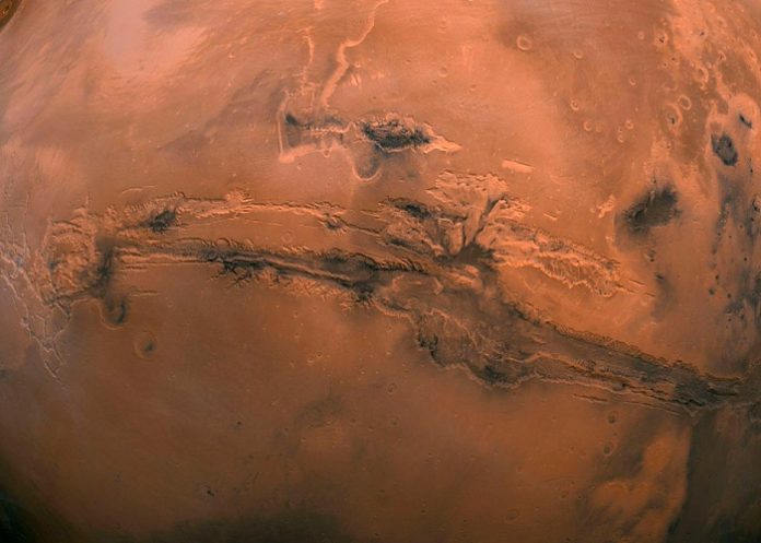 ¿Extraer hierro de Marte? Científicos proponen un método para lograrlo