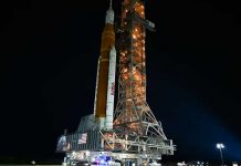 De regreso a la Luna: Cohete de la NASA listo para viajar en 12 días