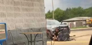 VIDEO: Policías de Arkansas en Estados Unidos dan brutal golpiza a sujeto