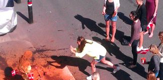 En Dinamarca te bañan con canela si a los 25 años seguís soltero