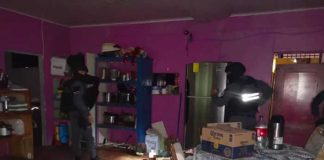 Funcionaria de Costa Rica y familia detenidos por supuesta explotación sexual