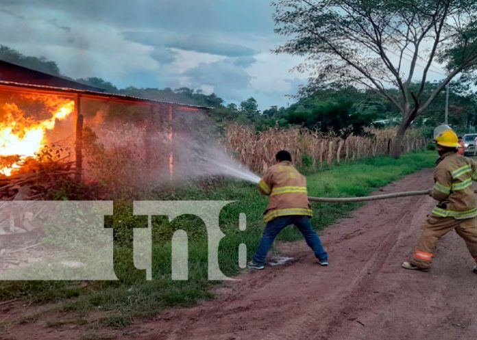 Registran fuerte incendio en Condega, Estelí