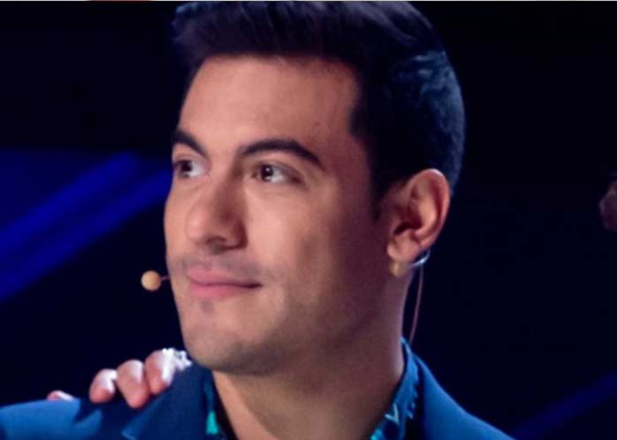 Carlos Rivera se pronuncia ante la dolorosa muerte de su padre