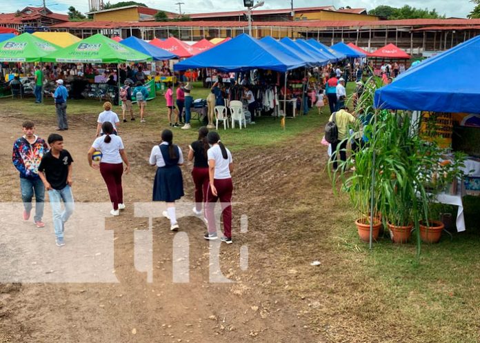 2 En Juigalpa se inauguró la Mega Feria de la Familia