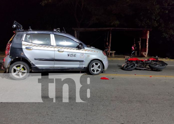 Colisión multiple se registra en el km 12 carretera vieja a León