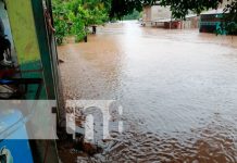 Desborde del Río Iyas en Waslala provoca inundaciones en varias viviendas Desborde del Río Iyas en Waslala provoca inundaciones en varias viviendas