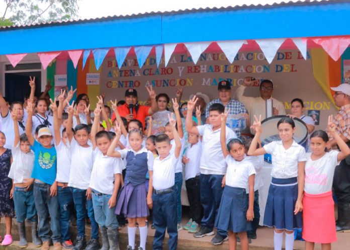 Remodelan escuela Asunción en la comunidad de Madriguera, Siuna