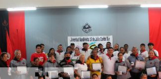 Alfabetizadores recibieron reconocimiento en Bluefields
