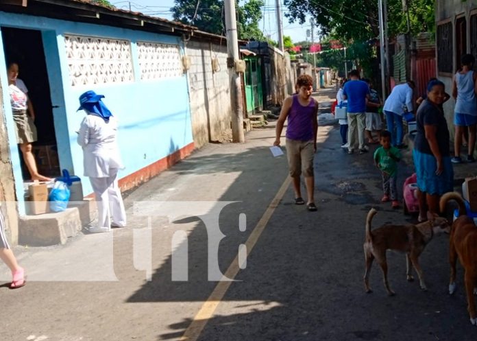 Realizan vacunación contra la COVID-19 en El Recreo Sur, Managua