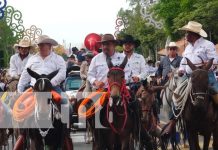 Desde la Avenida de Bolívar a Chávez, en Managua sale el desfile hípico Desde la Avenida de Bolívar a Chávez, Managua sale el desfile hípico