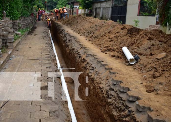 A buen paso avanza el proyecto de alcantarillado de ENACAL en León