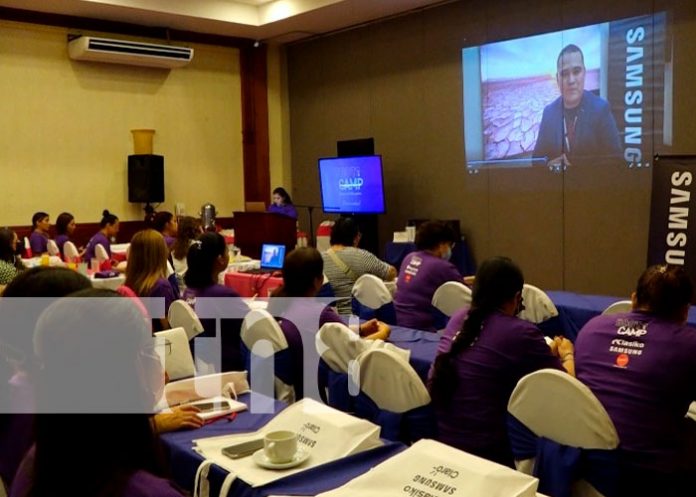 Claro Realiza primera edición de Bootcamp empresarias disruptivas