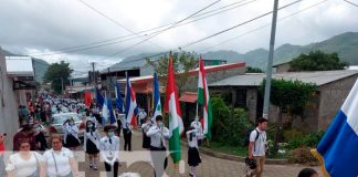 Centros educativos de Jinotega celebran a la patria con desfiles